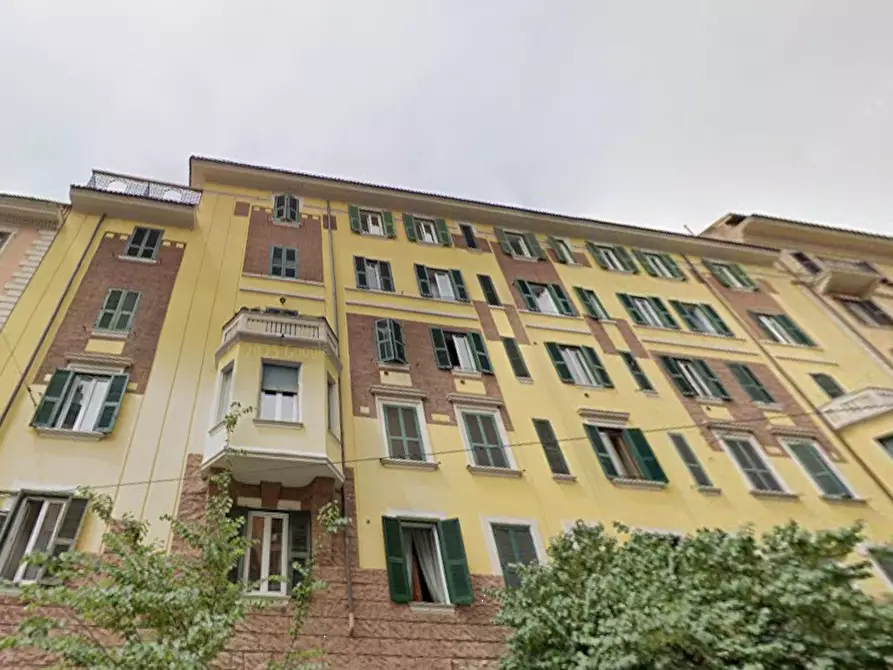 Immagine 1 di Appartamento in vendita  in Via Emanuele Filiberto a Roma