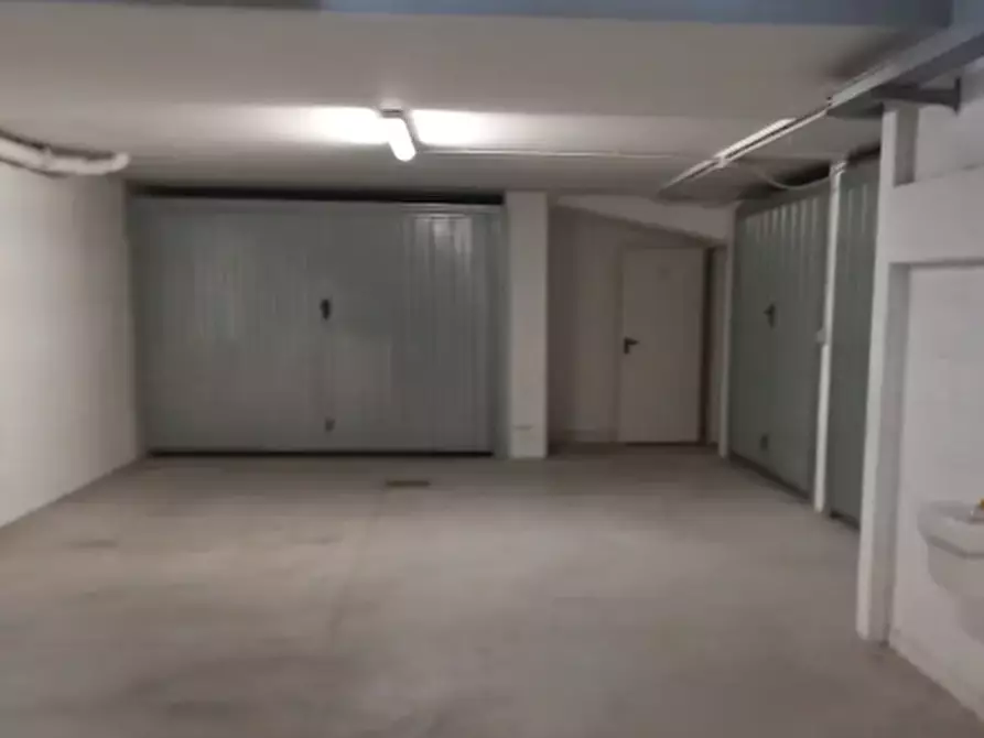 Immagine 11 di Appartamento in vendita  in Via Ubaldo Comandini a Ravenna