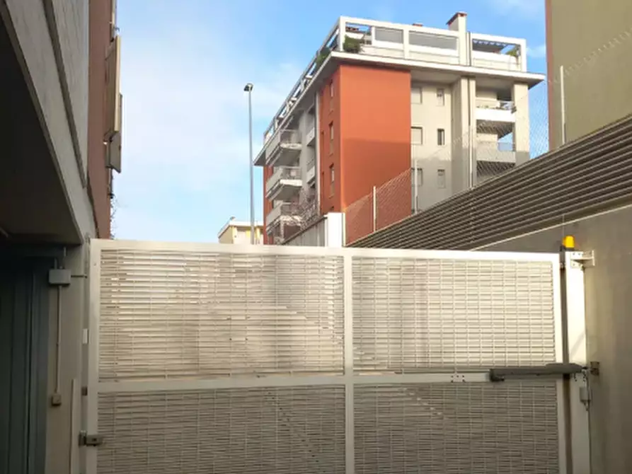 Immagine 13 di Appartamento in vendita  in Via Ubaldo Comandini a Ravenna