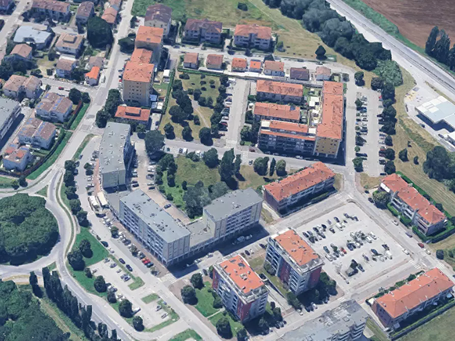 Immagine 19 di Appartamento in vendita  in Via Ubaldo Comandini a Ravenna