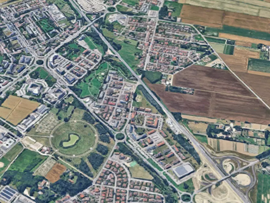 Immagine 20 di Appartamento in vendita  in Via Ubaldo Comandini a Ravenna