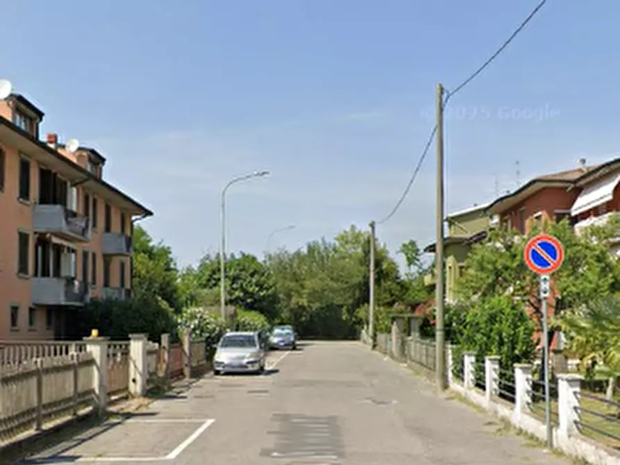 Immagine 3 di Terreno agricolo in vendita  in Via G. Donizetti a Fara Olivana Con Sola