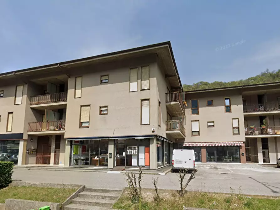 Immagine 2 di Appartamento in vendita  in via Lecco a Pontida