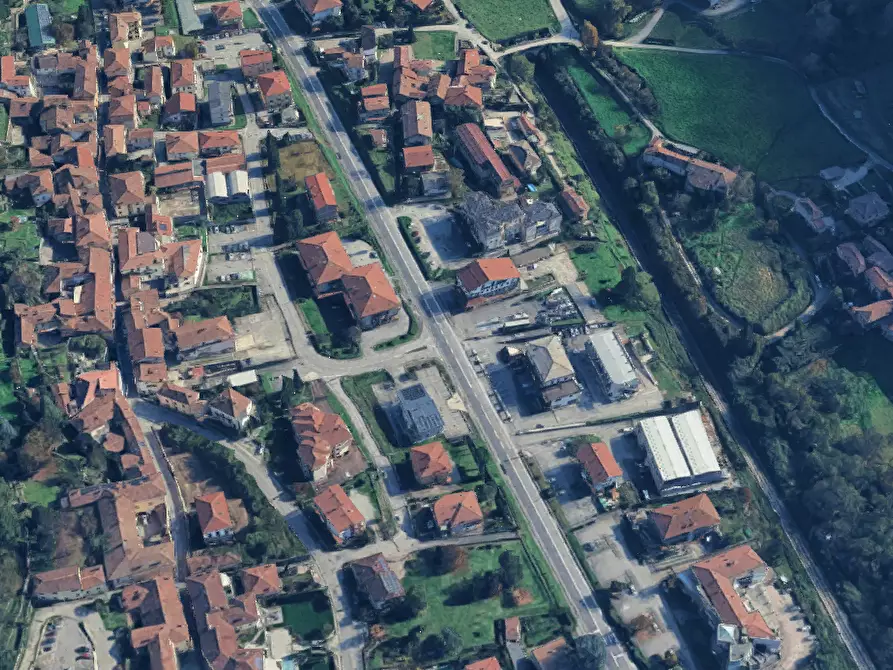 Immagine 11 di Appartamento in vendita  in via Lecco a Pontida