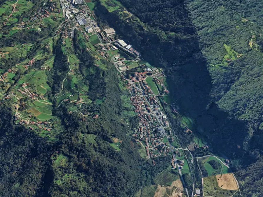 Immagine 16 di Appartamento in vendita  in via Lecco a Pontida