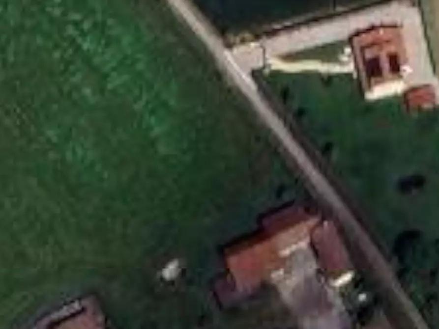 Immagine 7 di Appartamento in vendita  in Via D'Azeglio a Granze