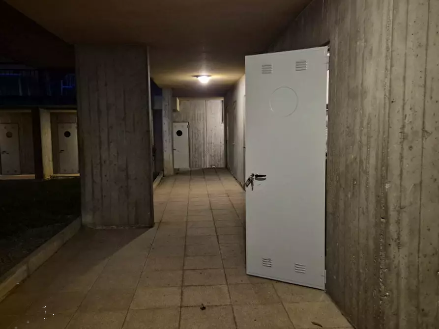 Immagine 4 di Appartamento in vendita  in Via Grumasone a Alzano Lombardo