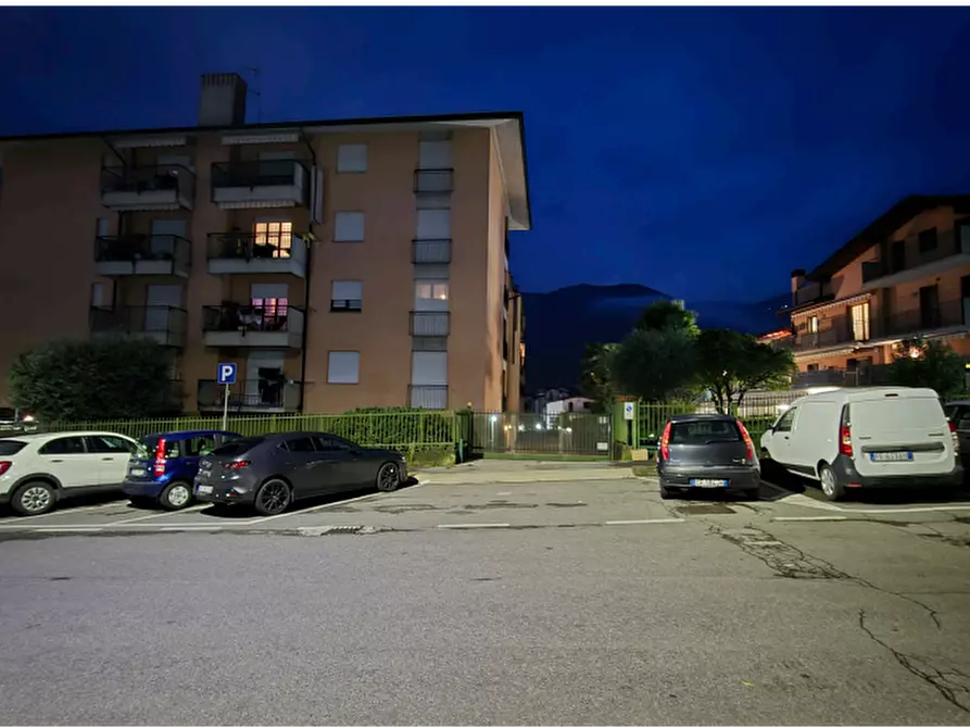 Immagine 6 di Appartamento in vendita  in Via Grumasone a Alzano Lombardo