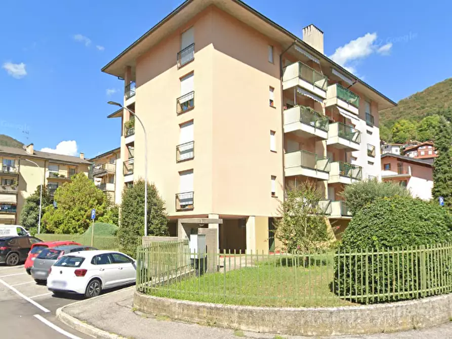 Immagine 9 di Appartamento in vendita  in Via Grumasone a Alzano Lombardo