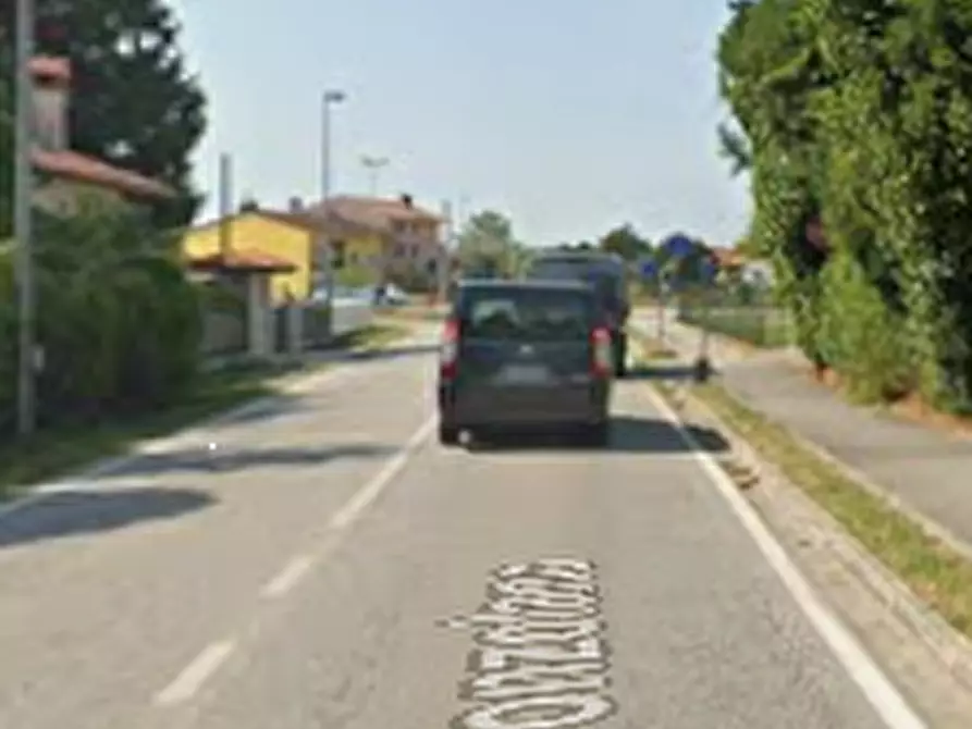 Immagine 6 di Capannone industriale in vendita  in Via Tonzolano  a Buja