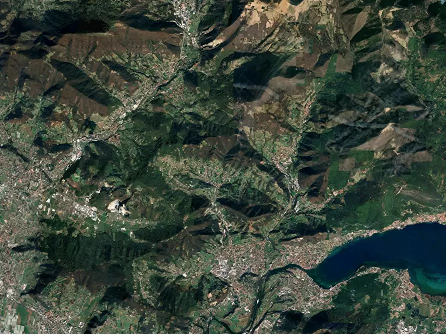 Immagine 8 di Terreno agricolo in vendita  in località Foresto Sparso a Foresto Sparso