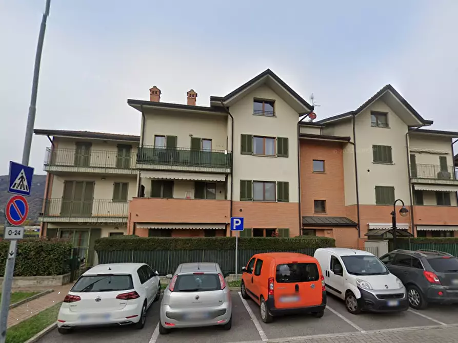 Immagine 14 di Appartamento in vendita  in via E. Agazzi a Brembate Di Sopra