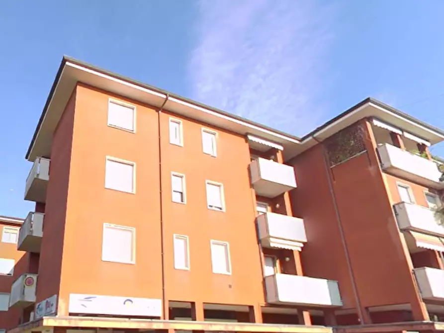 Immagine 6 di Appartamento in vendita  in Via Giuseppe Mazzini a Trezzo Sull'adda