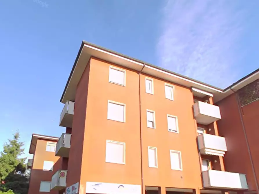 Immagine 7 di Appartamento in vendita  in Via Giuseppe Mazzini a Trezzo Sull'adda