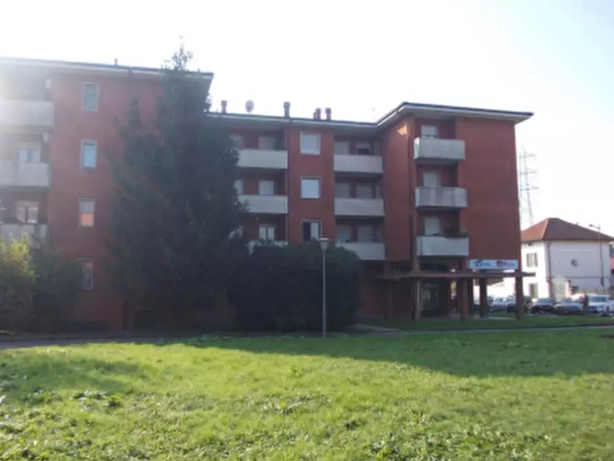 Immagine 11 di Appartamento in vendita  in Via Giuseppe Mazzini a Trezzo Sull'adda