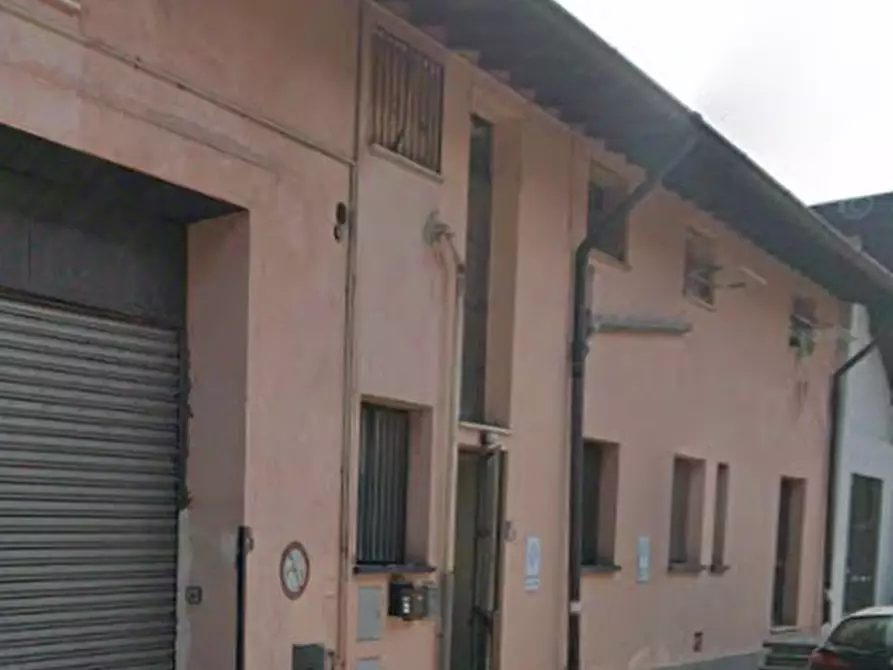 Immagine 5 di Appartamento in vendita  in Via Giovanni Paolo II a Romano Di Lombardia