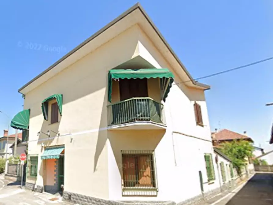 Immagine 14 di Appartamento in vendita  in Piazza S. Carlo a Corbetta