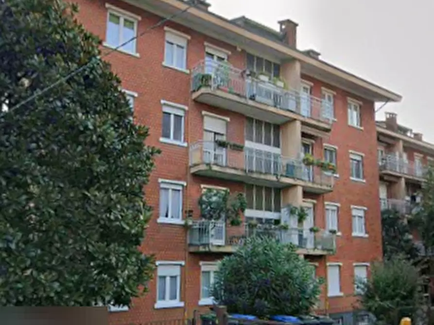 Immagine 4 di Appartamento in vendita  in Via Cantoreggio a Varese