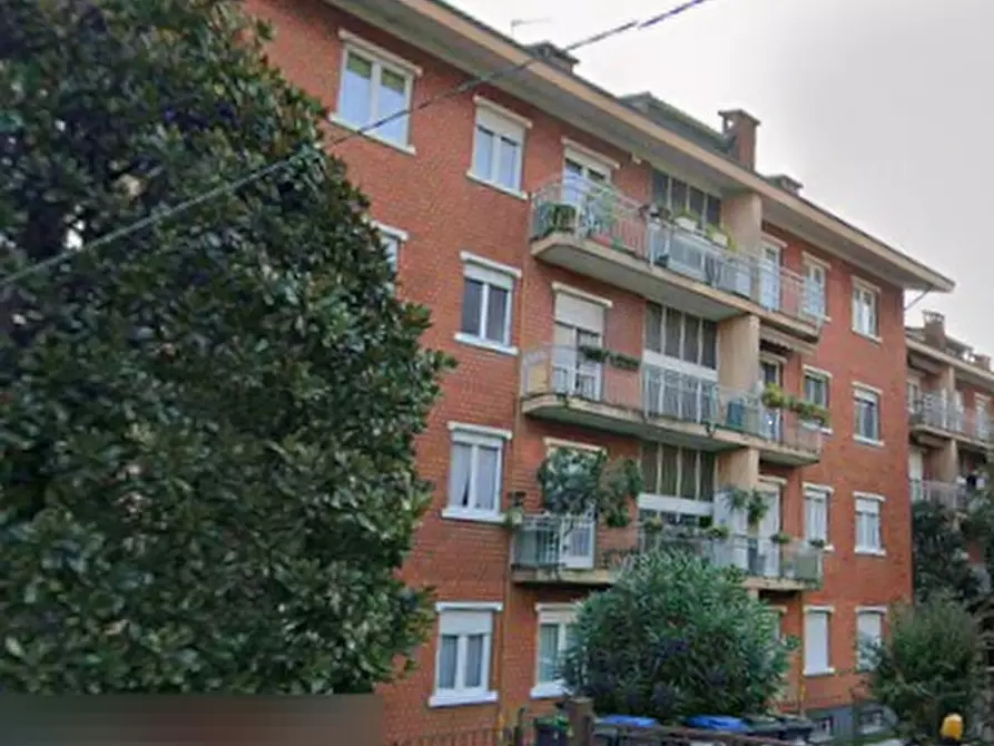 Immagine 8 di Appartamento in vendita  in Via Cantoreggio a Varese