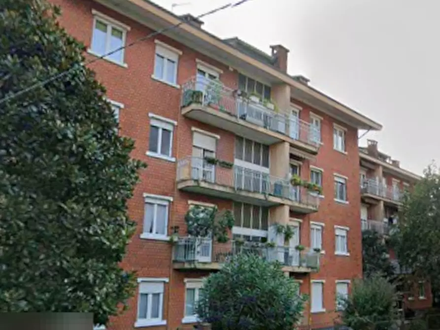 Immagine 9 di Appartamento in vendita  in Via Cantoreggio a Varese