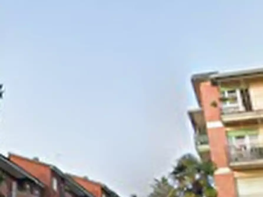 Immagine 11 di Appartamento in vendita  in Via Cantoreggio a Varese