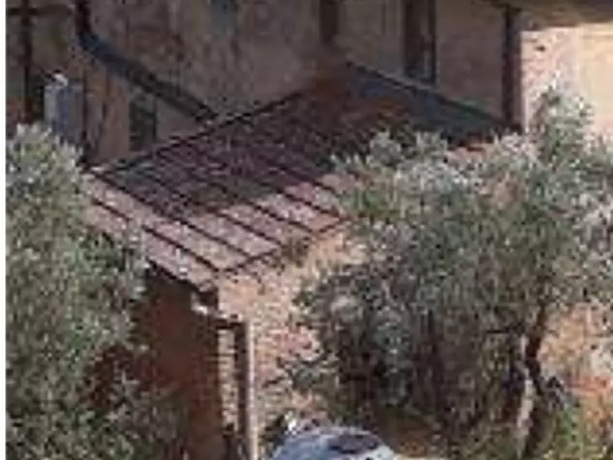 Immagine 4 di Magazzino in vendita  in Via di Collegonzi a Vinci