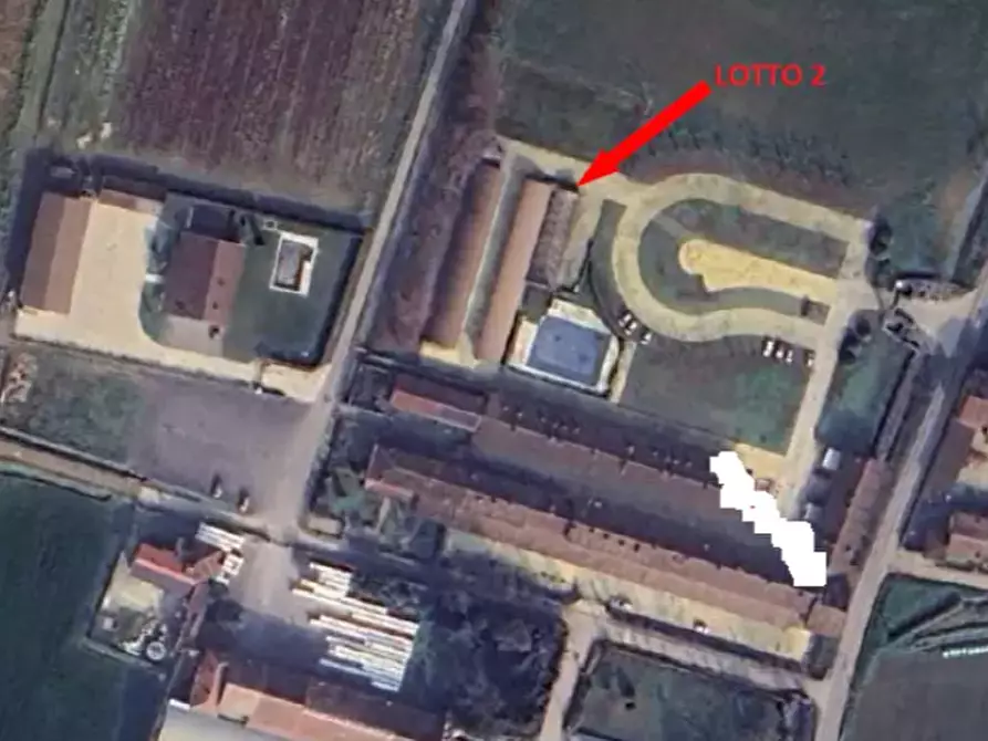 Immagine 5 di Posto auto in vendita  in Frazione Villanuova a Verolavecchia