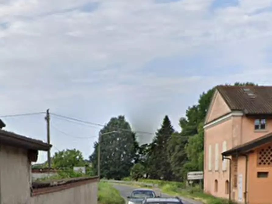 Immagine 12 di Posto auto in vendita  in Frazione Villanuova a Verolavecchia