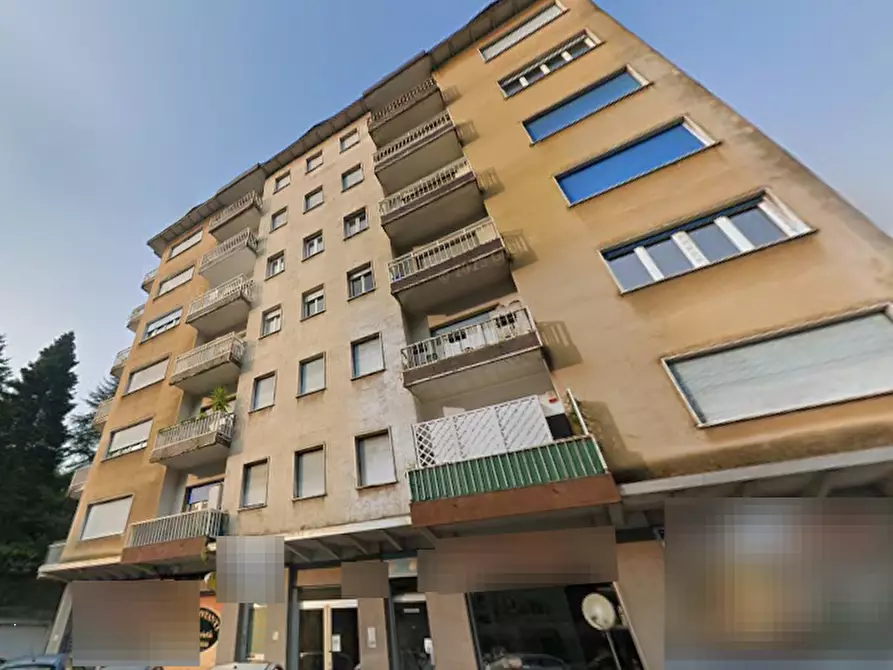 Immagine 2 di Appartamento in vendita  in Via G. Verdi a Gemonio
