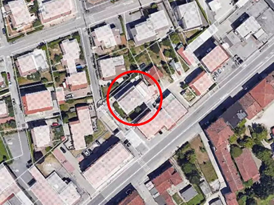 Immagine 7 di Appartamento in vendita  in Via Olmo a Creazzo