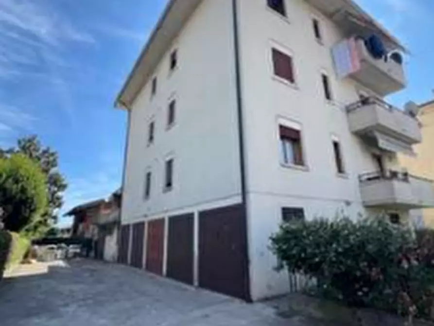 Immagine 2 di Appartamento in vendita  in Via Olmo a Creazzo