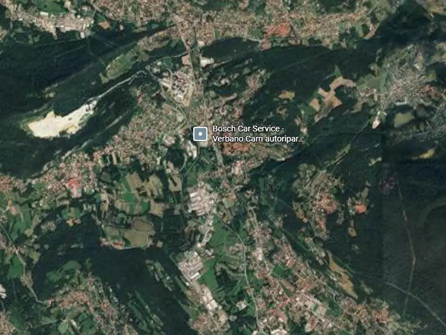 Immagine 10 di Appartamento in vendita  in Via G. Verdi a Gemonio