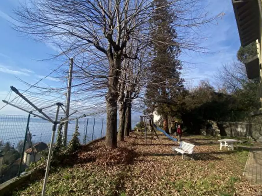 Immagine 5 di Stabile in vendita  in Via Asilo a Luino