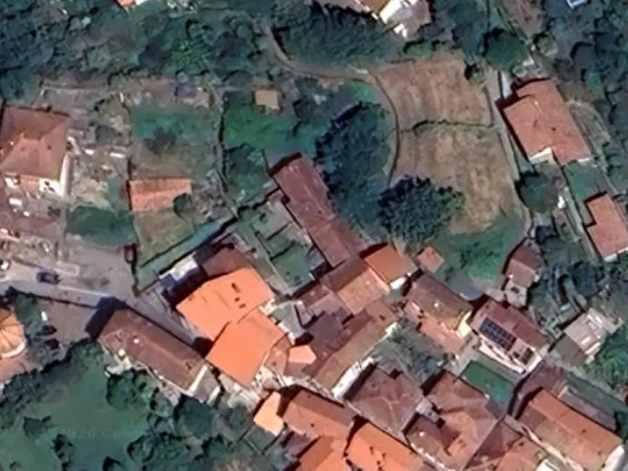 Immagine 9 di Stabile in vendita  in Via Asilo a Luino