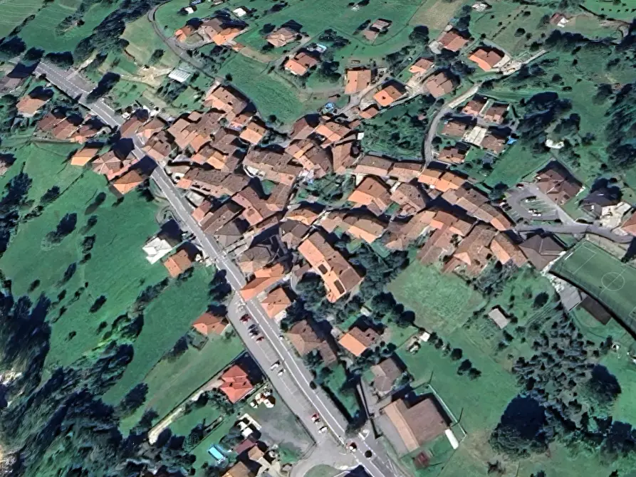 Immagine 9 di Porzione di casa in vendita  in Via Piazza a Sovere