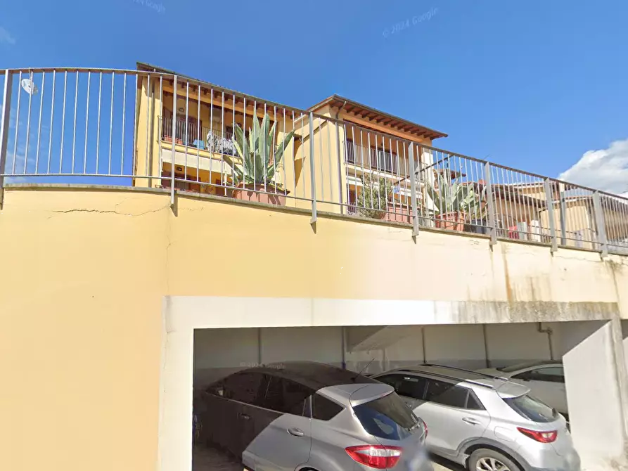 Immagine 5 di Appartamento in vendita  in Via dell'unità d'Italia a Reggello