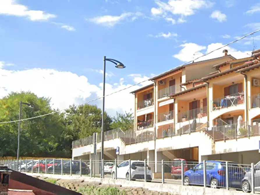 Immagine 7 di Appartamento in vendita  in Via dell'unità d'Italia a Reggello