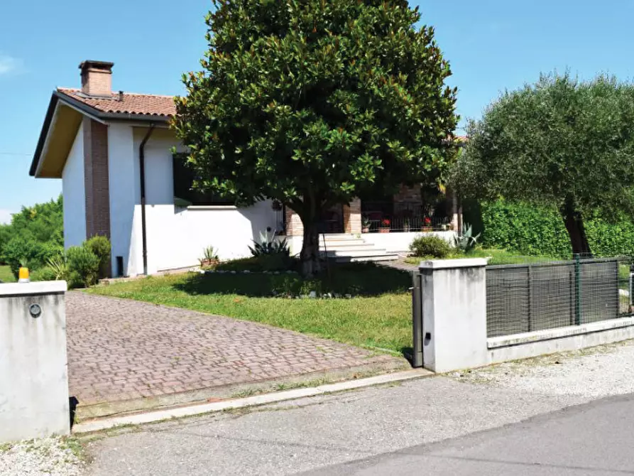 Immagine 2 di Casa indipendente in vendita  in Via Olmi a Oderzo