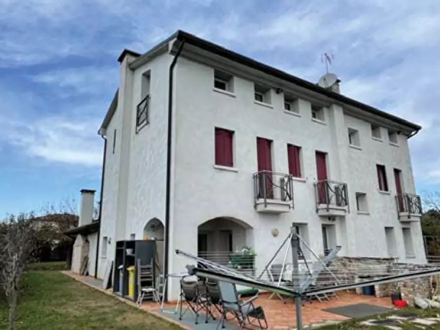 Immagine 3 di Villa in vendita  in Via Ungheresca a Santa Lucia Di Piave