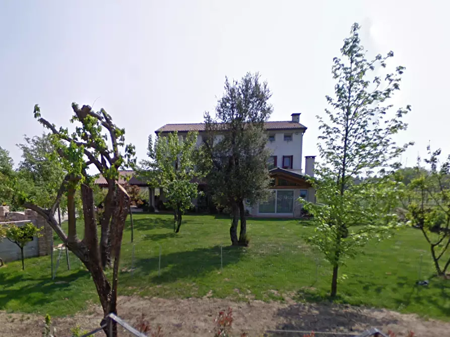 Immagine 11 di Villa in vendita  in Via Ungheresca a Santa Lucia Di Piave