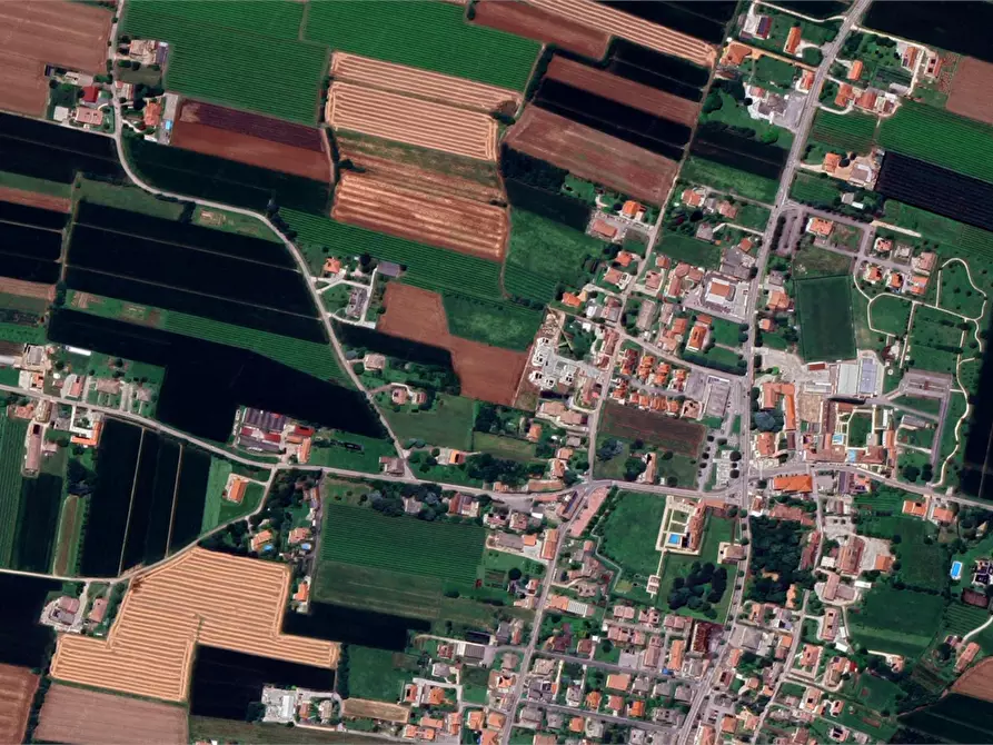 Immagine 9 di Laboratorio in vendita  in Via Solagna a Trevignano