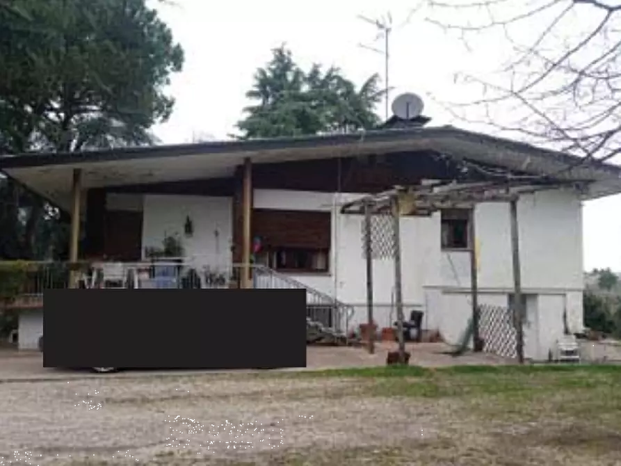 Immagine 5 di Villa in vendita  in Via Solagna a Trevignano