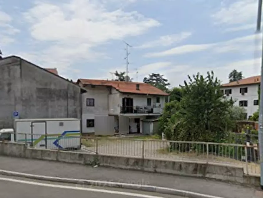 Immagine 12 di Appartamento in vendita  in Via Sopranzi a Tradate