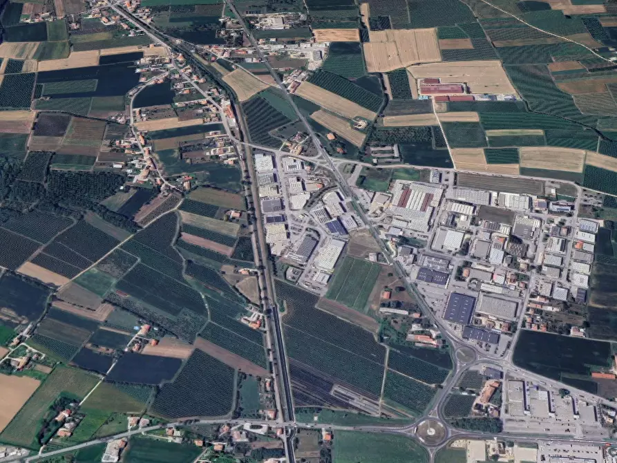 Immagine 10 di Laboratorio in vendita  in Via del Lavoro a Cornuda