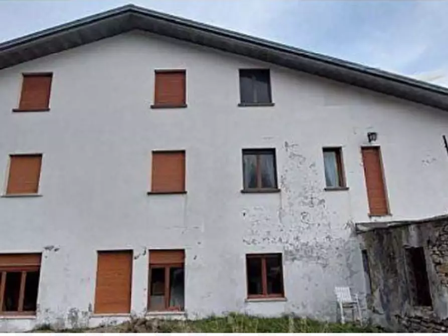 Immagine 1 di Laboratorio in vendita  in Località Cà Susa a Talamello