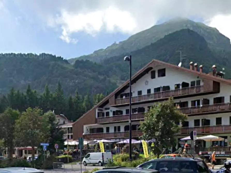 Immagine 8 di Appartamento in vendita  in Piazzale Mario della Puppa a Aviano