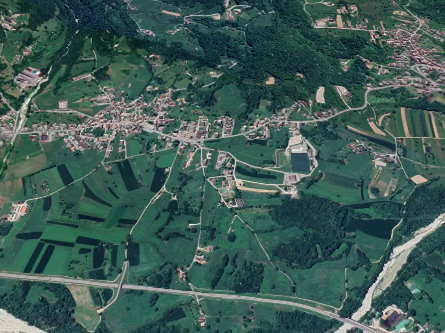 Immagine 13 di Terreno edificabile in vendita  in Via Monte Grappa a Seren Del Grappa