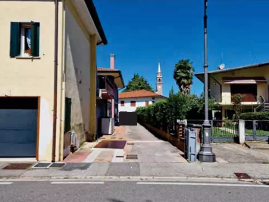Immagine 7 di Negozio in vendita  in Via Roma a Salgareda