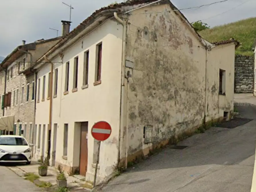 Immagine 6 di Porzione di casa in vendita  in Piazza Roma a Segusino