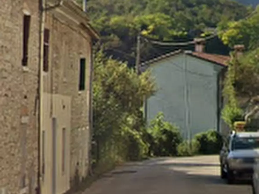 Immagine 26 di Porzione di casa in vendita  in Piazza Roma a Segusino